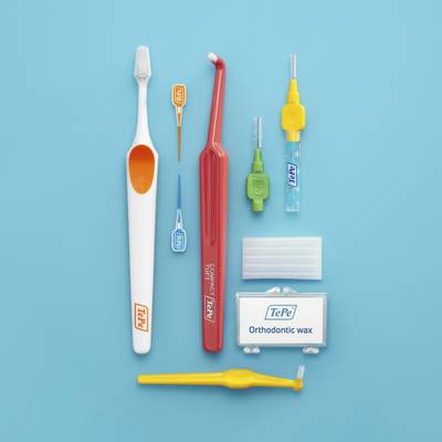 TePe Orthodontic Kit oikomiskojeen puhdistukseen TePe Orthodontic Kit oikomiskojeen puhdistukseen